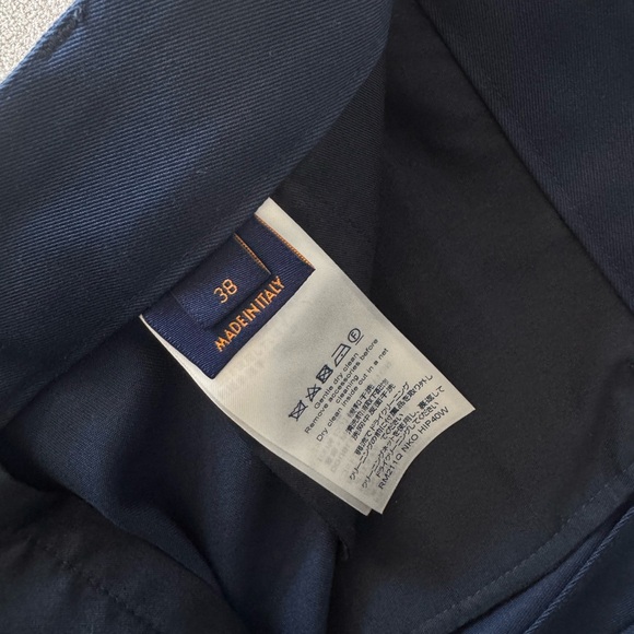 LOUIS VUITTON SLIM COTTON CHINO SHORTS - Picture 2 of 7